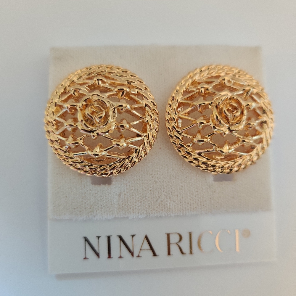 Stunning Nina Ricci Earrings New Vintage